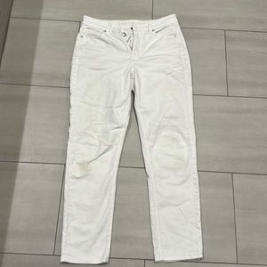 High Waited White Mom Jeans